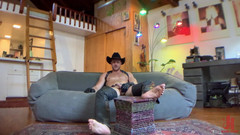 Kinky Bites Gay: Logan Stevens ile beslenme zamanı