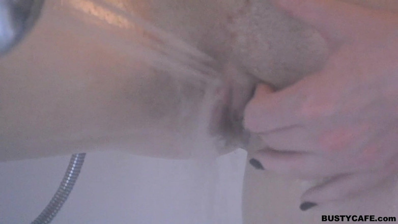 Busty Cafe: Mandi Samantha Video