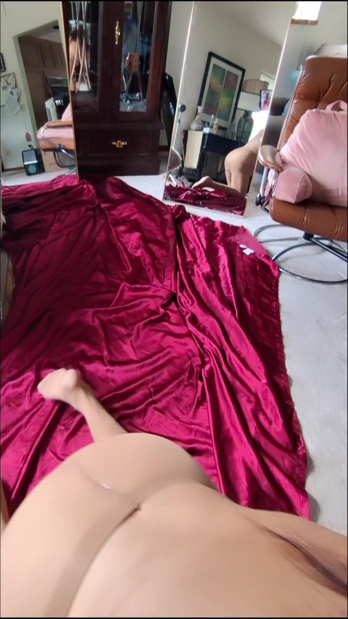 Zilah Luz: Strumpfhosen-hinternloch, anal-dildo-masturbation, nur mit strumpfhosen