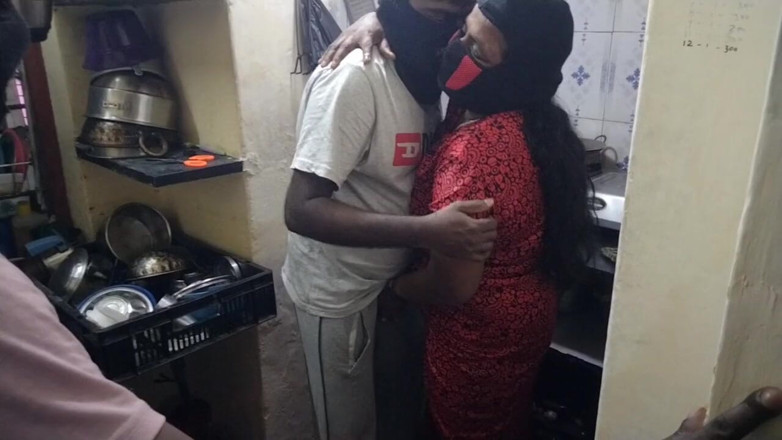 Benita sweety: Amma Sex with My Friend at Kitchen