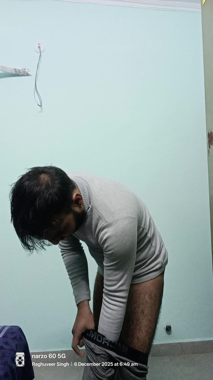 Rajasthani-old-lover: Індійський чоловік дезі насолоджується мастурбацією