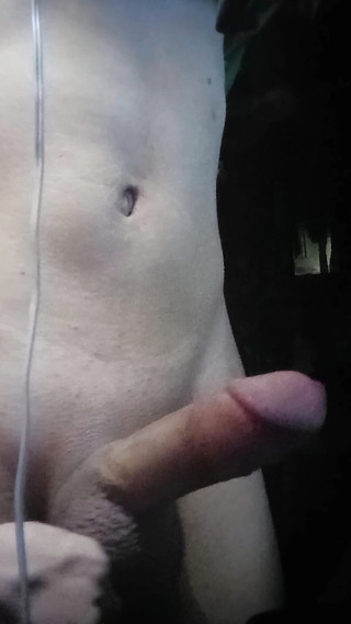 Reynaldo6: Jasne, to jak modelowa gwiazda porno, która była wokół od...