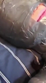 Utahování a vázání lepicí pásky