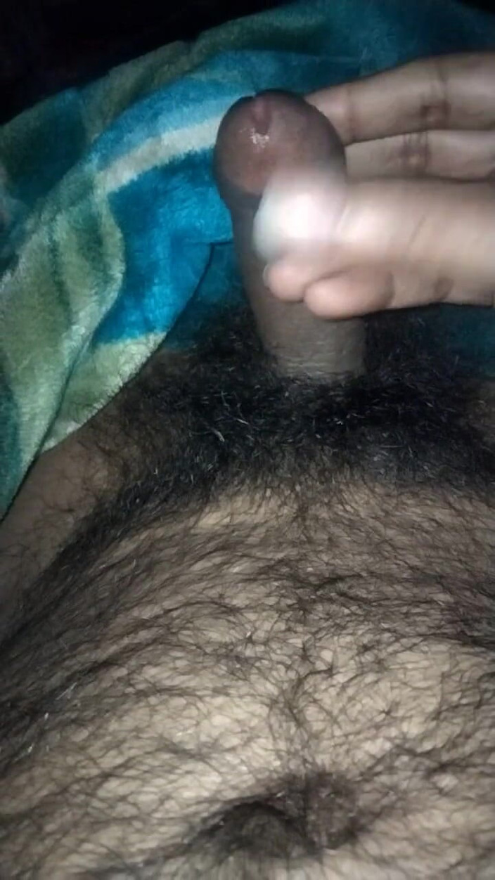 Hot_bobby: तुर्की लड़का प्रीकम शो के साथ मेरे लंड को झटका दे रहा है