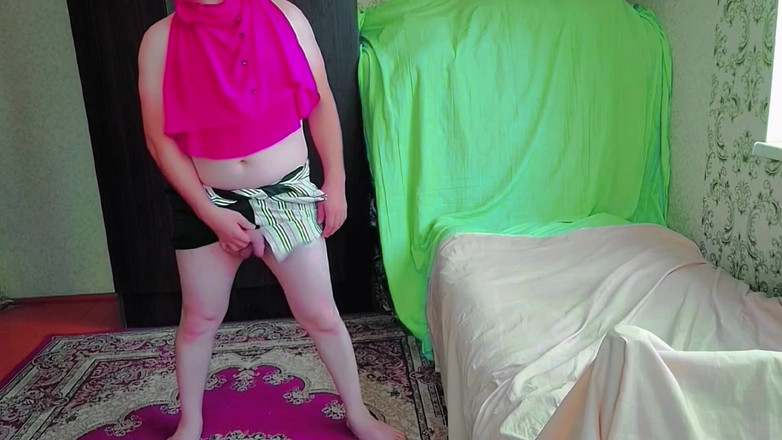 Kitty_Cross: Banci comel mencukur rambut palsu panjang yang berwarna pastel dengan...