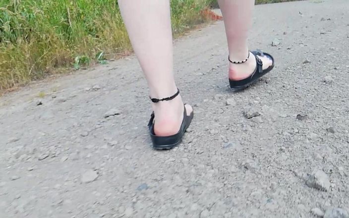 Carmen_Nylonjunge: Pejalan kaki di alam birkenstock