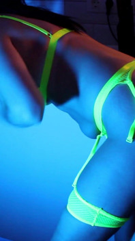 Wife Sucks 2 Cocks in Neon Light. Threesome. Full Scene. Ep 4631
