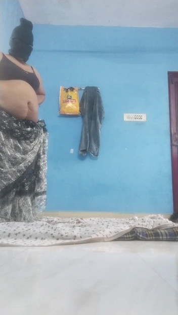 Benita sweety: Water Cane Delivery Boy Sex