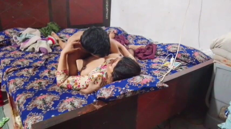 Abida pavreen: Я буду своїм зайнятим пакистанським мультфільмом на домашній вечірці