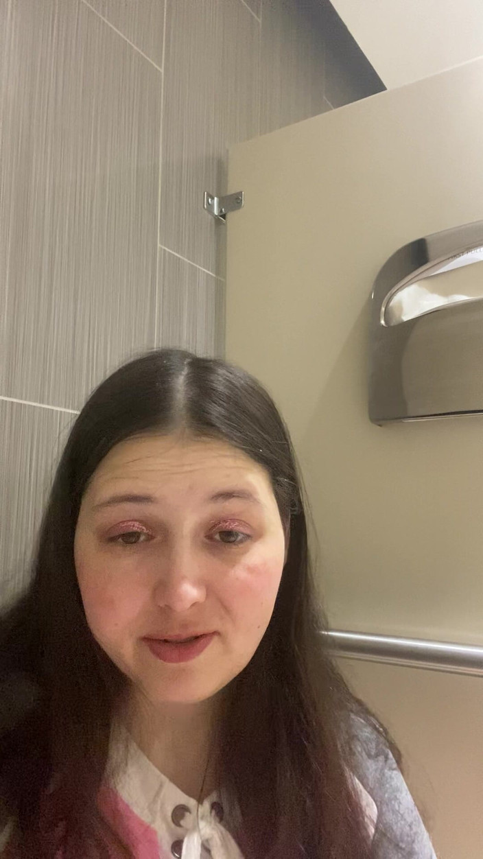 MissChrystalline: Unplanned but a Very Welcome Orgasm