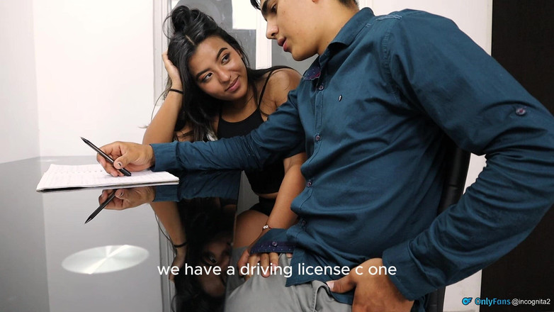 Solo_incognita: Instruktor řízení mě nechá vyzkoušet jeho ptáka