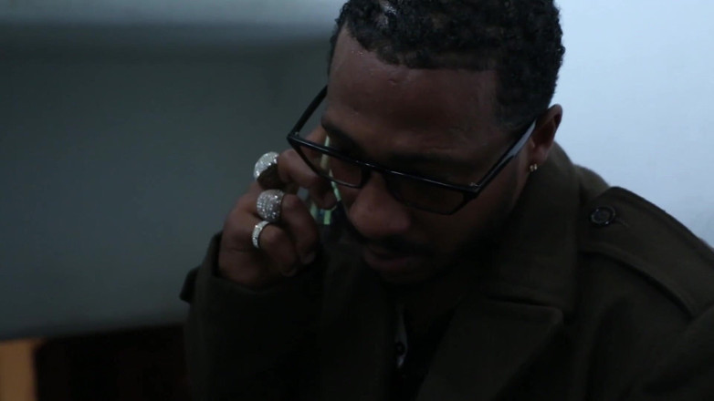 Docedeleite: Wife hires detective who discovers cheating on her husband - 2 scenes...