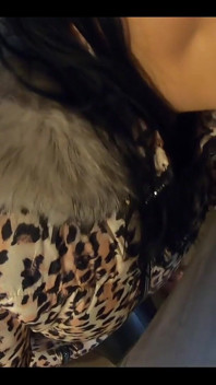 Mega MILF milfycalla riceve un carico di sborra