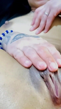 Chica Caliente Jugando Con Su Vagina