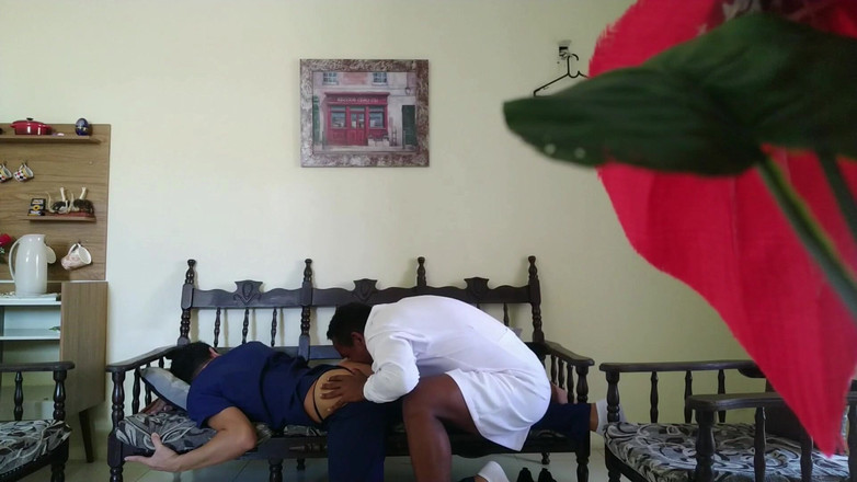 MiguellTrajano: さあ、先生、今度は私のアナルに射精できます - パート1