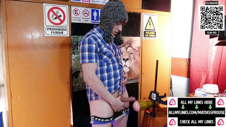 Matias Sprouse: 操我的肉光阴道直到它结束！