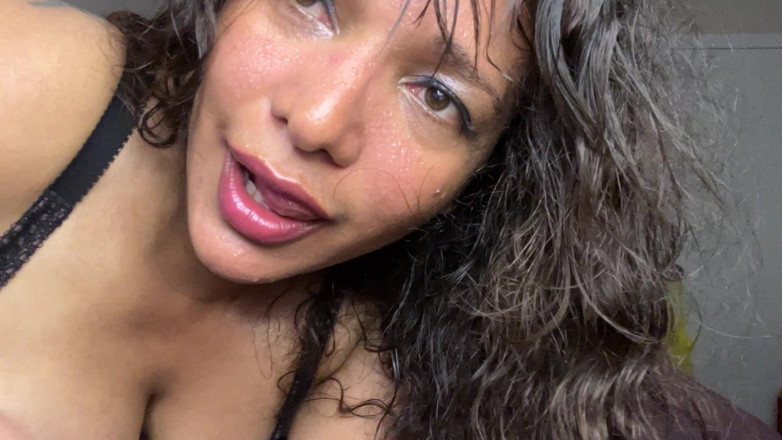 Michelle sex hard: Viel ruhiges sexuelles verlangen mit einem dildo und einer gurke...