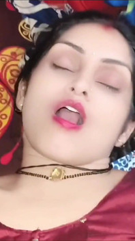 On Karva Chauth, After Licking the Pink Pussy of a Young Woman, She Was Fucked Hard.