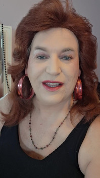 I Would Love Some Kisses From My Fans!