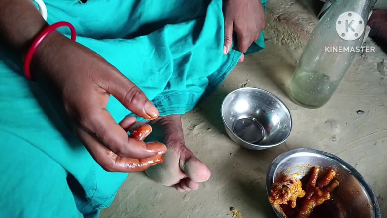Nenika: Desi Bhabhi Sucked the Penis and Fucked