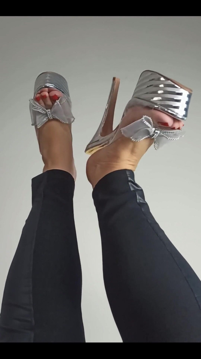 KiffaFeet: Y la versión larga se puede ver todos los movimientos