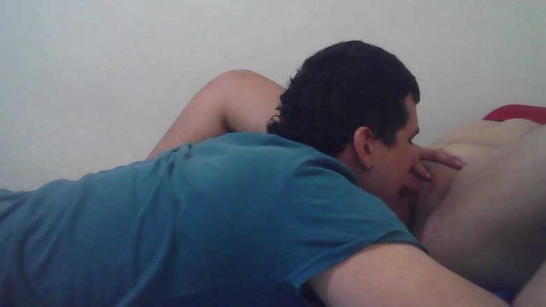 Ruxxxo18: แฟนสาวบอกให้บันทึกการเลียหีเธอ เธอชิมอร่อย