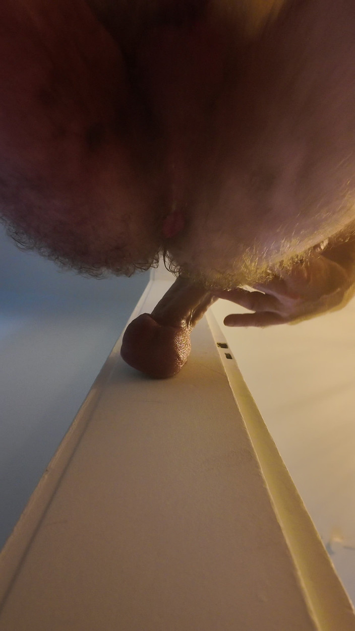 JackvanDean: Hairy Muscle Tries Big Dildo