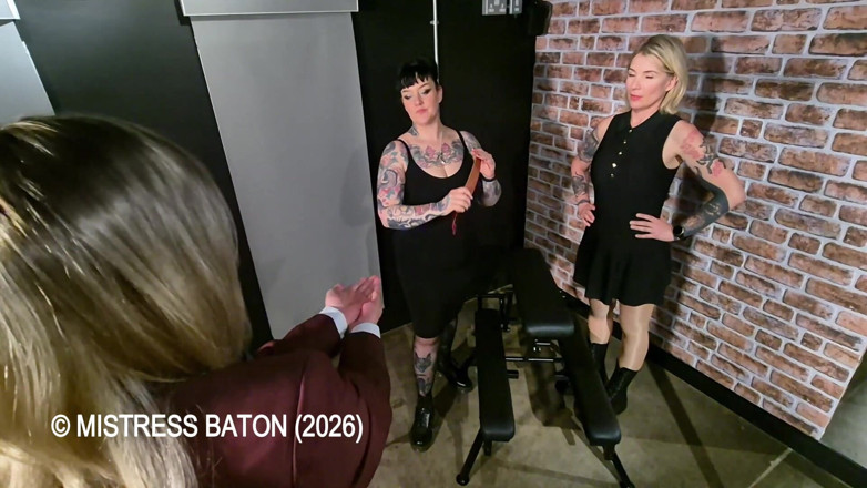 MistressBaton: プッシー・ポーザーの罰