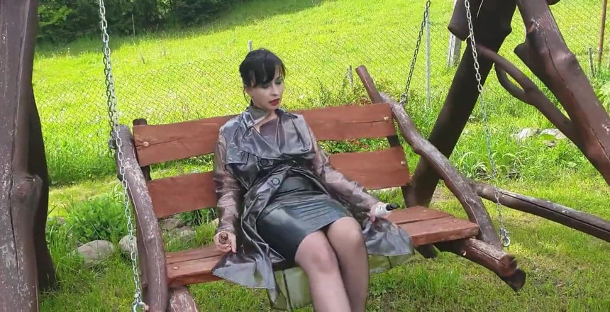 Wanilianna: Đụ cái mông mặc đồ ni lông của tôi trên swing