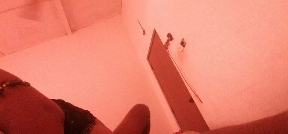 Tina Baby: La bite gigantesque de son beau-père traîne sous son sarome...