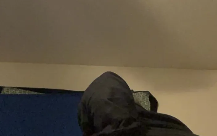 DnA: Ass Stretching