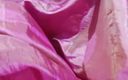 Satin and silky: 邻居哥的粉红色阴影缎面丝质萨尔瓦摩擦鸡巴头（39）