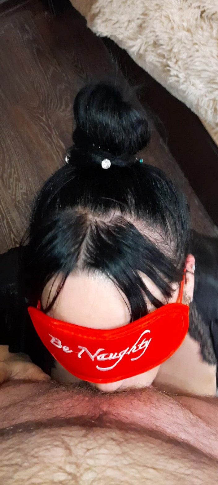 SexandAnal7: Trong khi máy bay bà già là anh ta đấm vào...