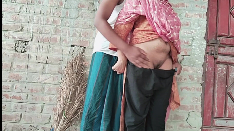 NixLeno: desi sautela bhaee aur sauteli bahan tang choot aautdor seks...