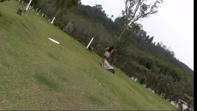Group Bang: Latina fuckfest outdoors by the pool leads to facials