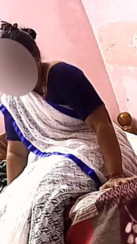 Beautiful Neighbour Wife Sreejaa in Saree Blouse Fucking Good