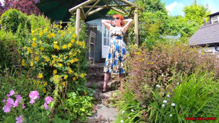 RedXXX: Up the Garden Path!