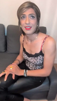Celine Laffite Šuká Zadek Velkým Černým Penisem