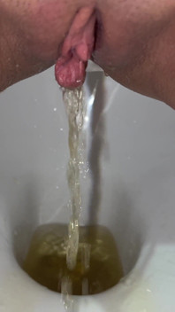 Sabah sarı çiş derlemesi! Close! POV!