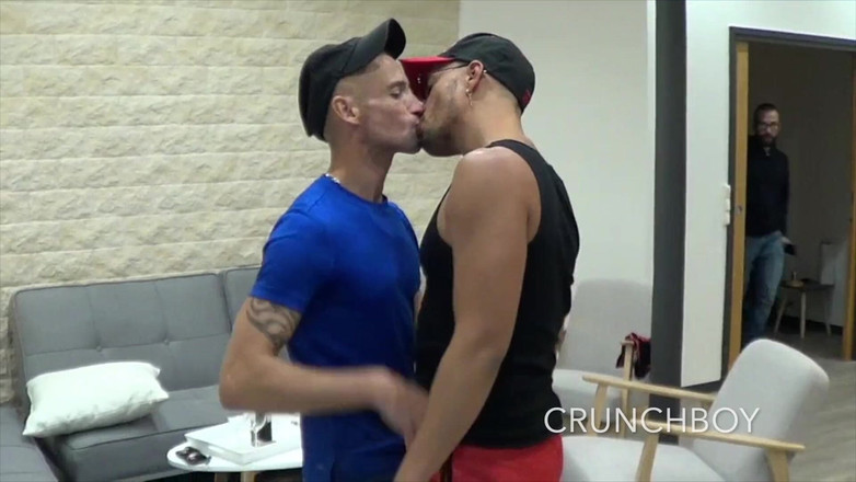 PORN FRENCH RAW FUCK CLUB X: 2317 Barebak Sex Porno s francouzskými chlapci