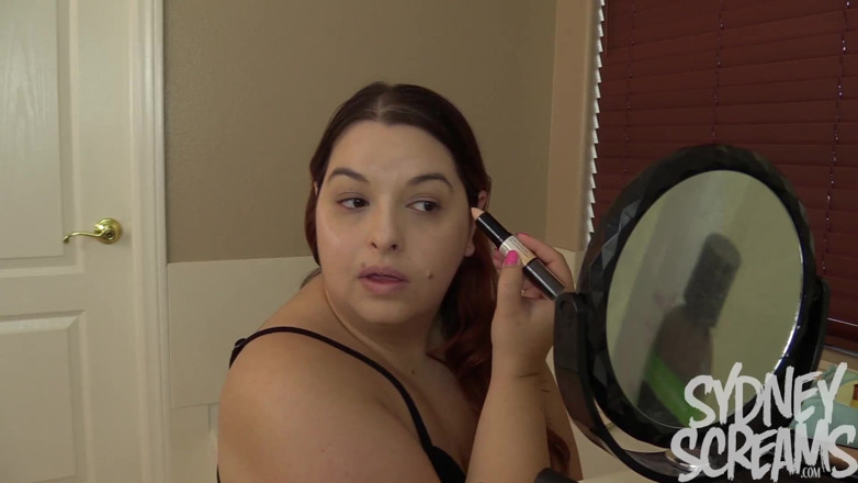 Sydney screams fetish: Aplikace make-upu - HD wmv