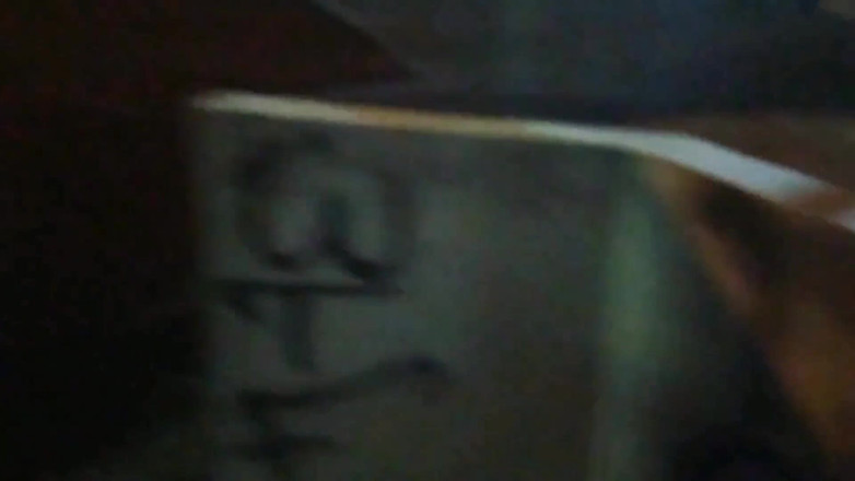 Activecouplearg: Fată care se expune goală pe stradă futându-se în voyeuri publici și...