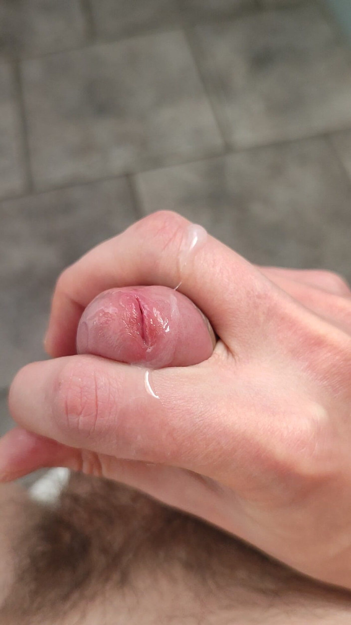 Mr963: Verveeld en geil mijn pik melken