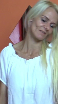 Interview 01 - Model Gina 33 Years Old at the Porn Casting