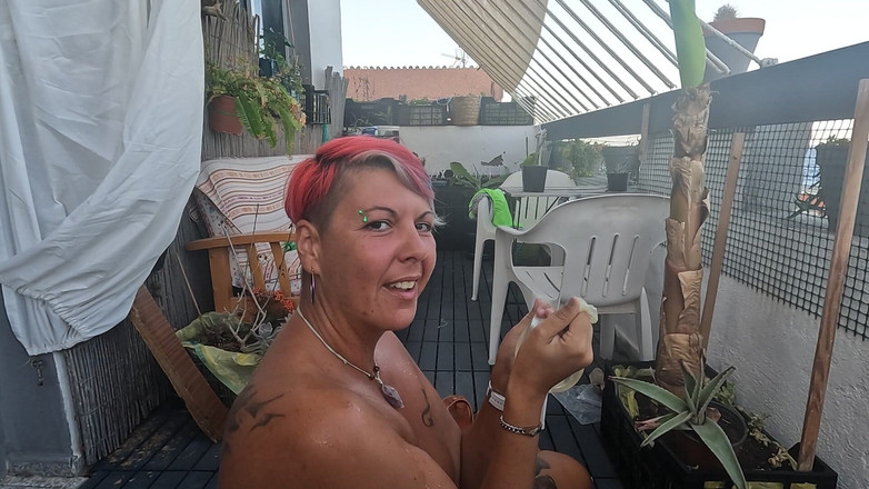 bekycarril: Sperma schlucken &amp; schwanz von einem kondom pissen