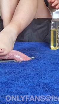 Amateur Cockbox Trampling and Ballbusting