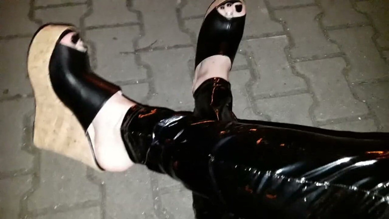 Heelex: Sexy Crossdresser Looking for Adventure on a Night Walk