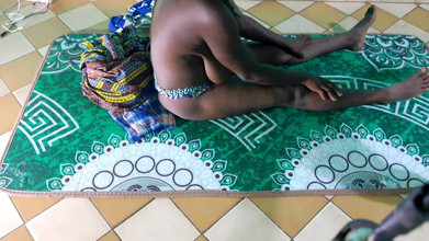 Sex tatie dessi: Desi India dengan seorang Afrika