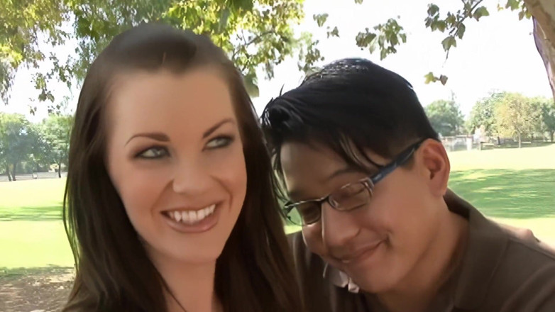 Perv Milfs n Teens: ブランディ・エドワーズは既婚ですが、まだもっとディックを望んでいます