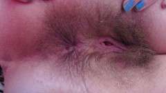 Cuteblonde666: Mrknutí mého mokrého těsného chlupatého zadku zblízka